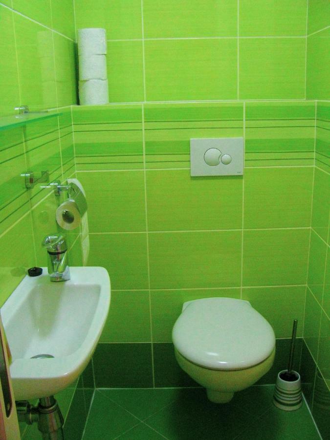 Spa Apartment Raisova Karlovy Vary Ngoại thất bức ảnh